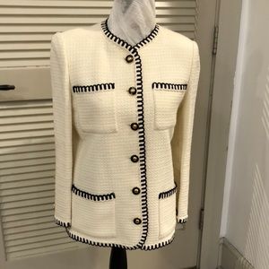 Castleberry Luxe Women’s Jacket - Feel Like A Million